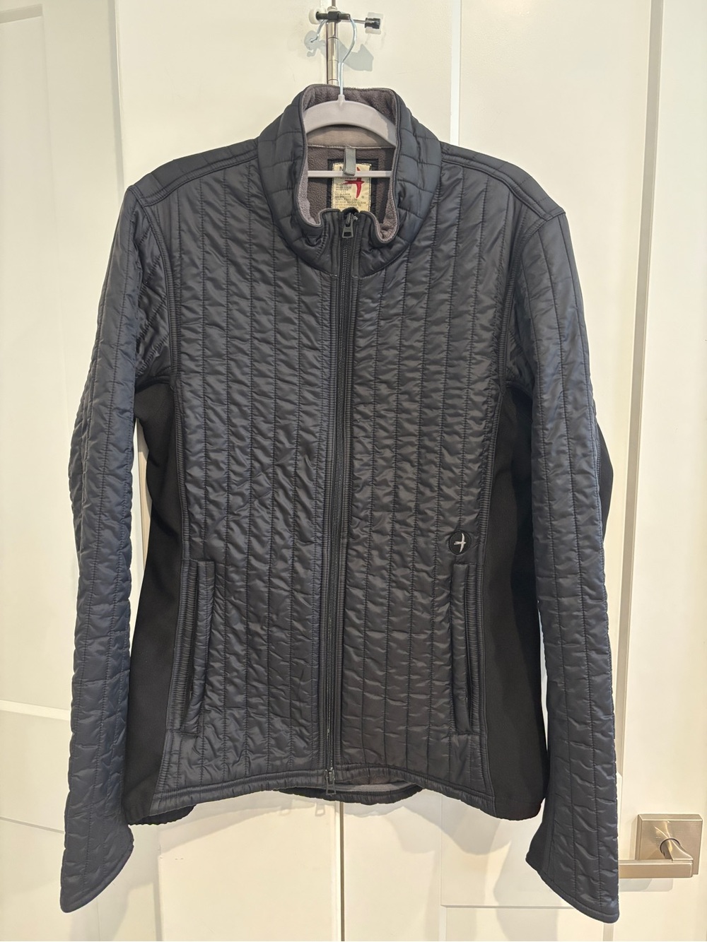Relwen Insulator Quilted Lightweight Puffer Jacket. Size M